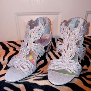 Enzo Romeo sparkle rhinestone heels NWOT size 7